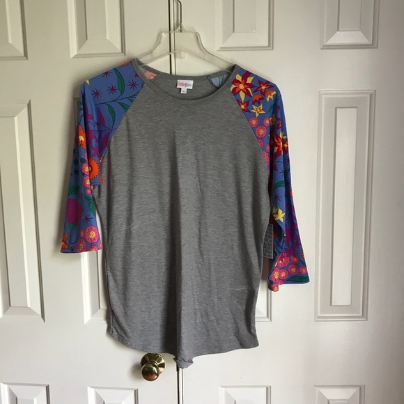 LuLaRoe Tops - NWT Lularoe Randy shirt